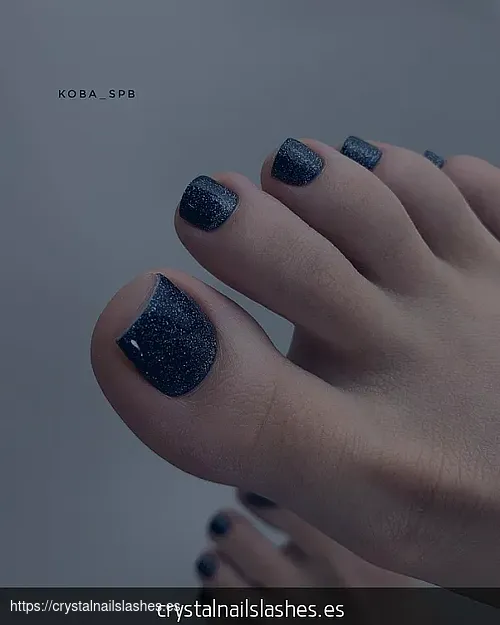 como dejar crecer las uñas de los pies