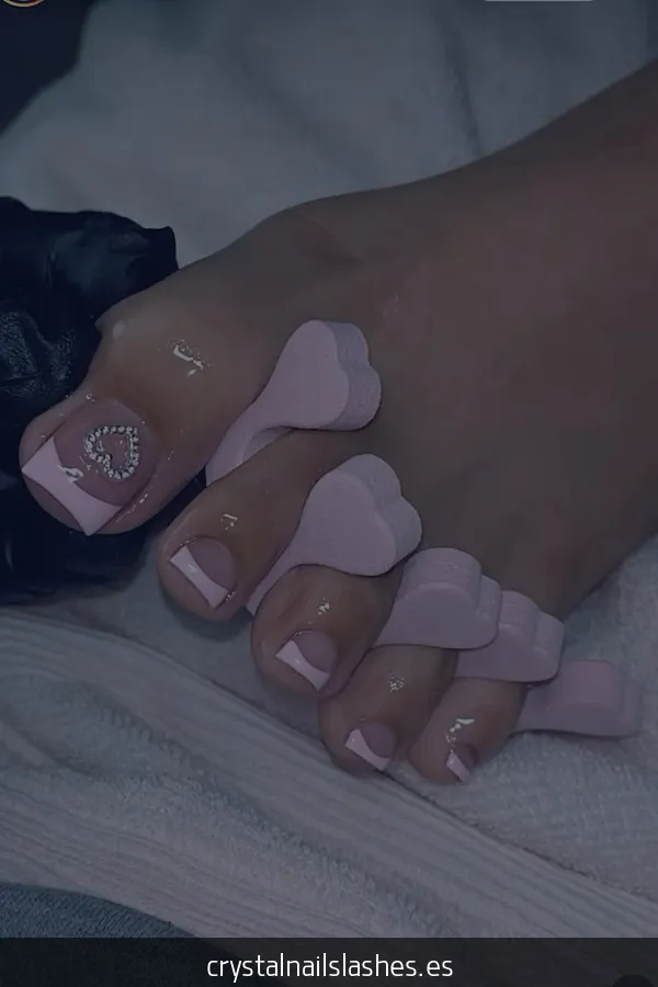 como dejar crecer las uñas de los pies